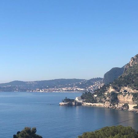 Une terrasse sur Monaco Beausoleil Esterno foto